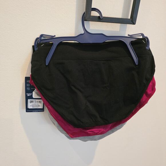 New 3 pack Reebok women's seamless bikinis size S - Picture 7 of 8